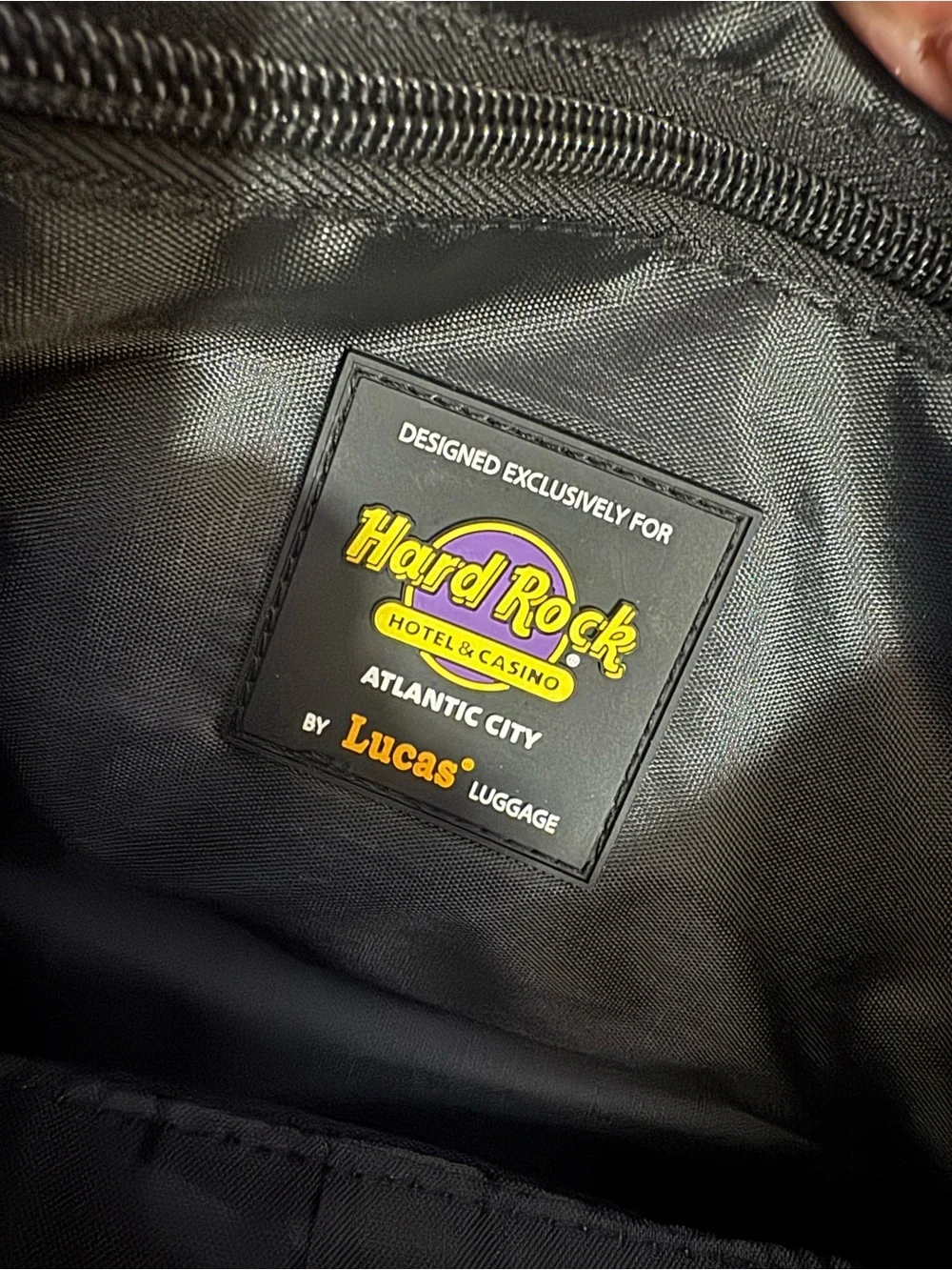 NWT! LUCAS LUGGAGE x HARD ROCK HOTEL CASINO Black Pebbled Weekender Travel Bag